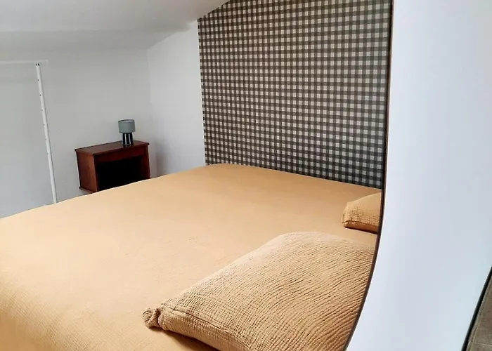 Lucie كليرمونت-فيراند